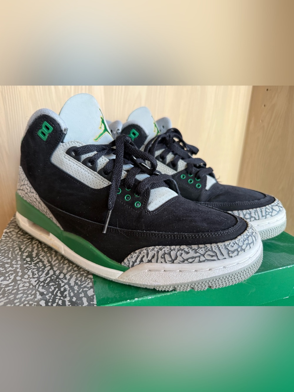 Air Jordan 3 Retro Pine Green